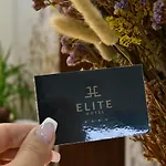 Elite 4*