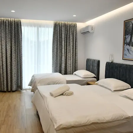 Elite Hotel Golem (Tirana)