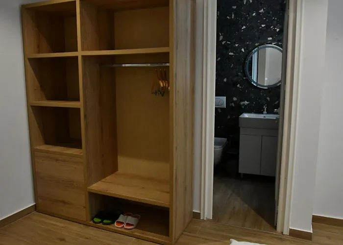 Elite Hotel Golem (Tirana)