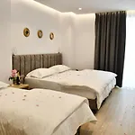 Hotel Elite Golem (Tirana)