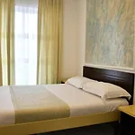 Hotel Elite Golem (Tirana)