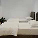 Elite Hotel 4*