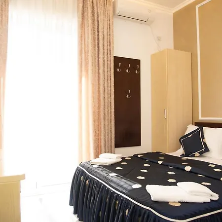 Otel Elite Golem (Tirana)