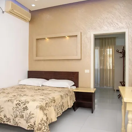 Elite Hotel