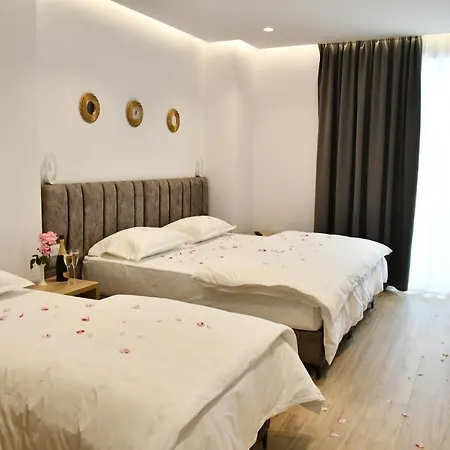 Otel Elite Golem (Tirana)