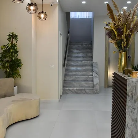 Elite Hotel