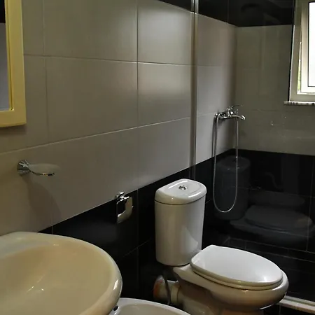 Otel Elite Golem (Tirana)